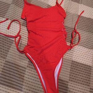 SHEIN Red High-Cut One-Piece Swimsuit